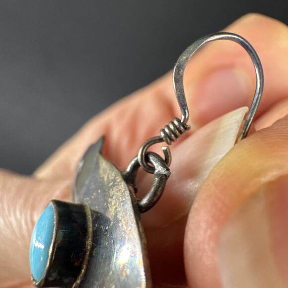 Native American Earrings Sterling Silver Bear Shaped Turquoise Stamped H. Wood - Picture 11 of 12